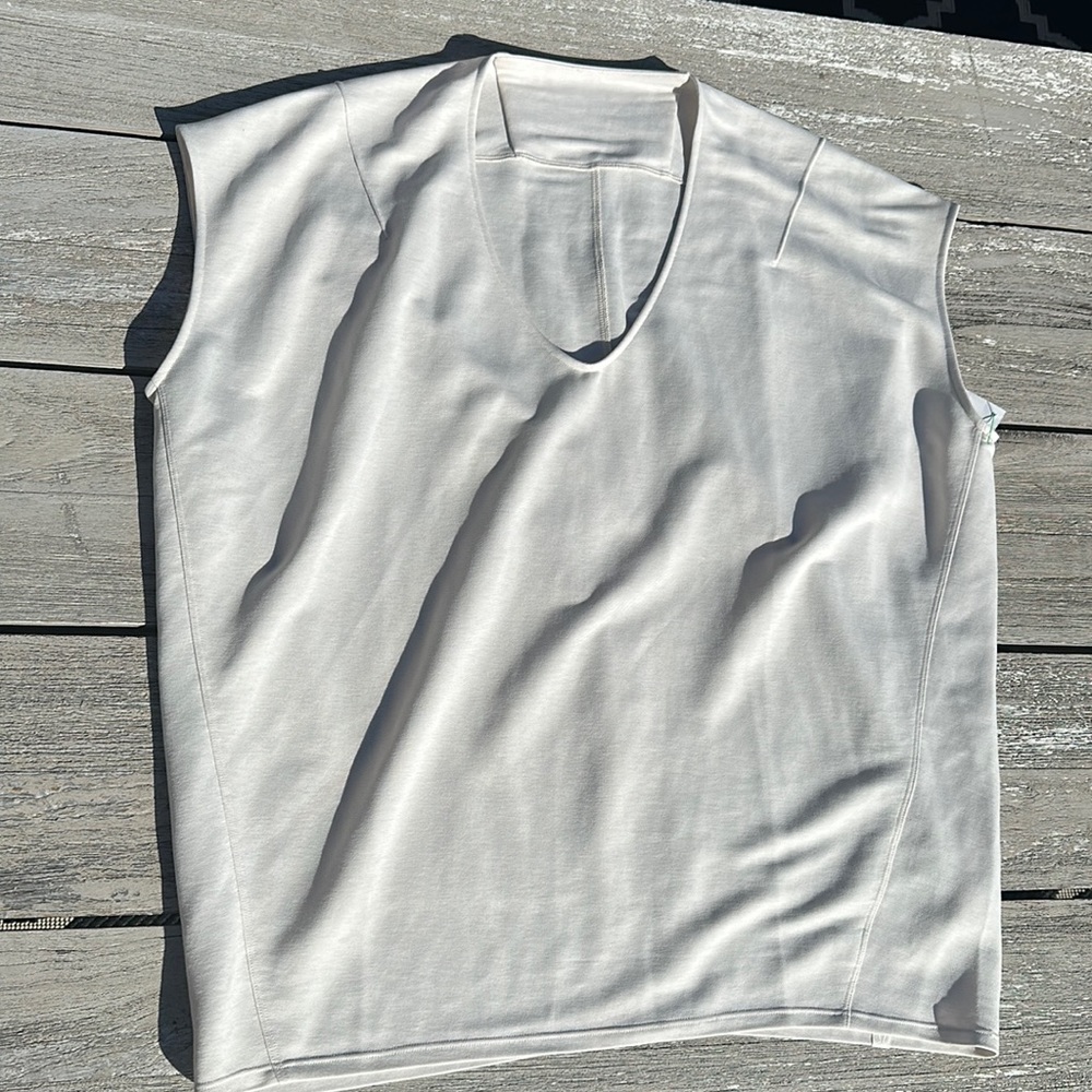 lululemon athletica Cream White Sleeveless Top